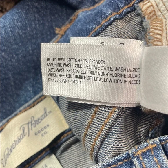 Universal Thread Highest Rise Straight Leg Classic Blue Denim Jeans Size 14 NWT - Picture 8 of 8